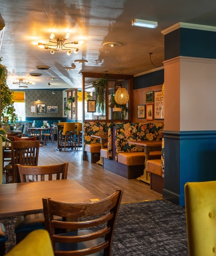 Interior bar and restaurant of the Buff
