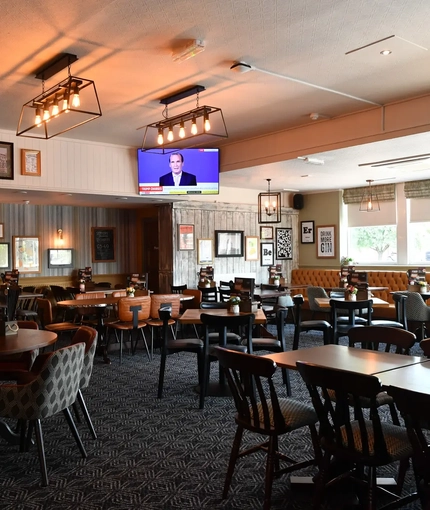 6966_GK_PL_Cat_&_Fiddle_Great_Barr_Venue_Interior_Restaurant_2024_21.jpg