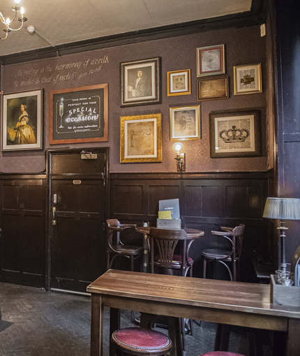 7161_GK_Heritage_Albert_Victoria_Pub_2023_068.jpg