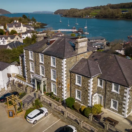 5820_DB_C&B_VictoriaHotel_MenaiBridge_Pub_2022_6.jpg