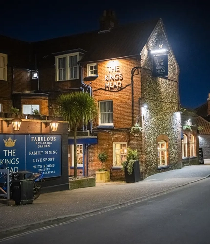 6924_GK_P&K_Kings-Head-Hotel_Hoveton_Venue_Exterior_2024_010.jpg