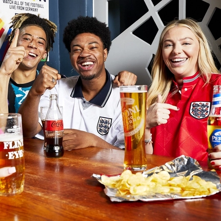 Sports_GK_People_Lifestyle_Euro-24-England-Fan_2024_046.jpg