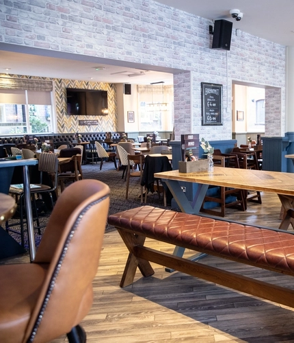 Interior Restaurant of the Bear Tavern
