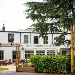 6173_Destination_C&B_EthorpeHotel_GerrardsCross_001.jpg