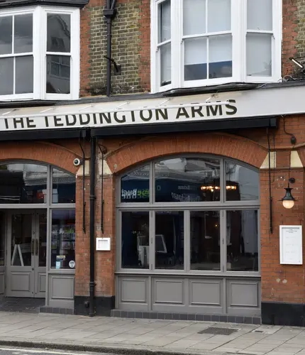 The exterior of the Teddington Arms
