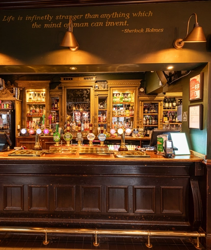 7190_GK_UC_Globe_Marylebone_Pub_2023_2.jpg