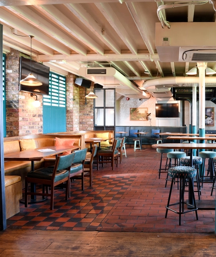 The restaurant area of The Grain and Hop Store.
