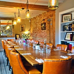 Metro - Cricketers (Warfield) - Private Dining