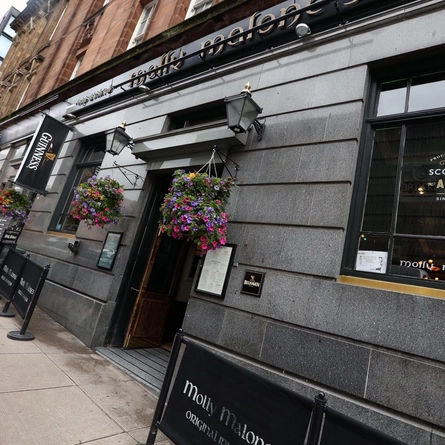 3797_Heritage_UC_MollyMalones_Glasgow_Pub_014.jpg