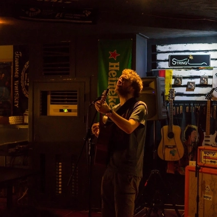 An image advertising a live music with Dan Hughes What's On event at The Crown.