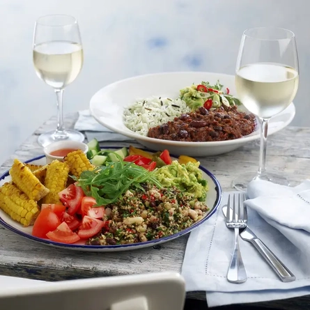 Pulled mushroom chilli and a super grain salad