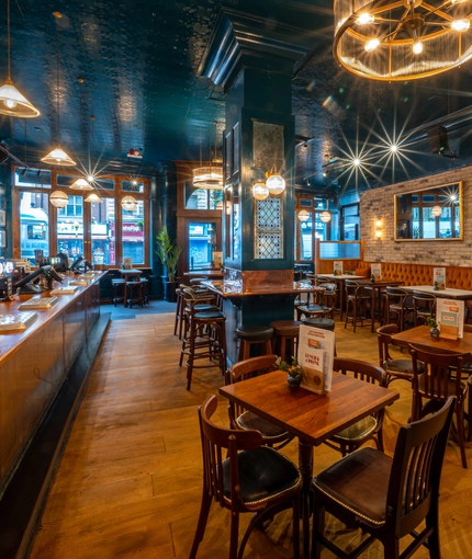 The interior restaurant and seating area at the Garrick Arms.