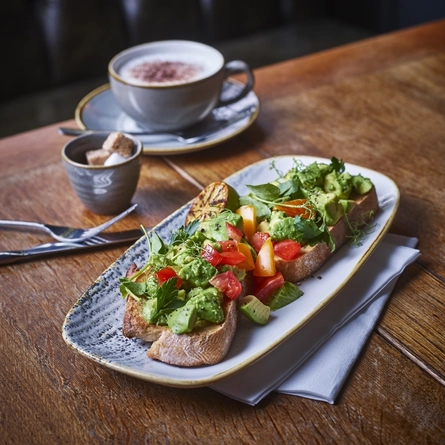 Smashed avocado on toast