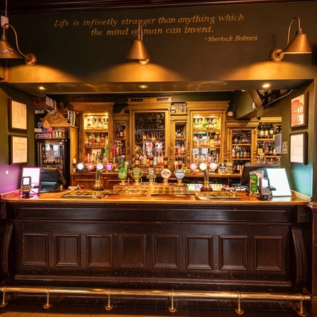7190_GK_UC_Globe_Marylebone_Pub_2023_2.jpg