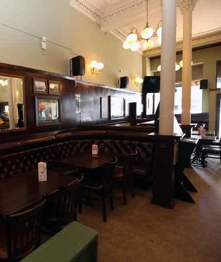 3939_Heritage_PL_Wintergills_Glasgow_Pub_028.jpg.JPG