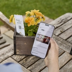 An exterior shot of the app order screen being used at Chef & Brewer venues.