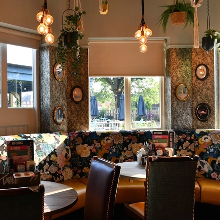 The restaurant area in the Master Potter.