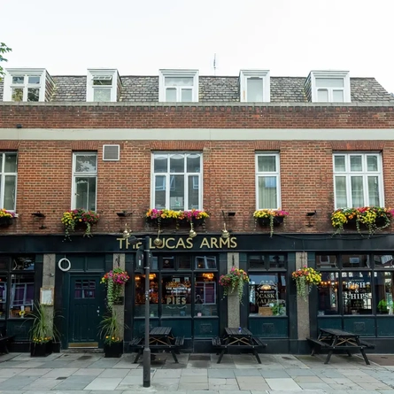 6760_GK_UC_LucasArms_London_Pub_7.JPG