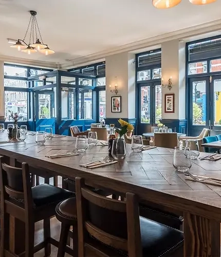 Metro - Durell Arms (Fulham) - The dining area of The Durell Arms