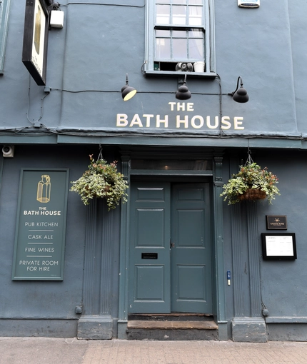 7626_GK_UC_BathHouse_Cambridge_Pub_2023_4.jpg