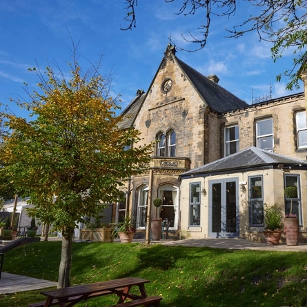 4734 Holmfield Arms (Wakefield) - PG - EXTERIOR HEADER 005.jpg