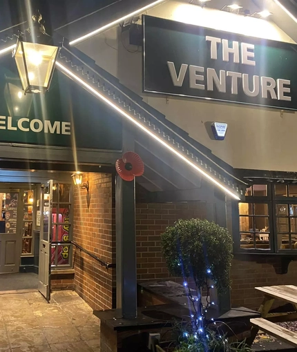 6877 Venture (Highfield) - FG - EXTERANL - INTRO.jpg