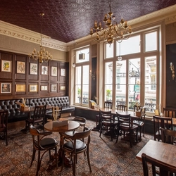 The restaurant at the Rose & Crown.