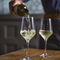 GK_PHT_Product-Lifestyle_White-Wine_2024.tif
