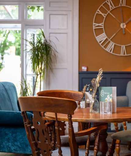 The restaurant area of the Riverside Inn.
