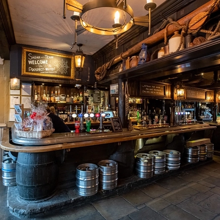 7234_GK_Heritage_ProspectofWhitby_Wapping_Pub_2023_007.jpg