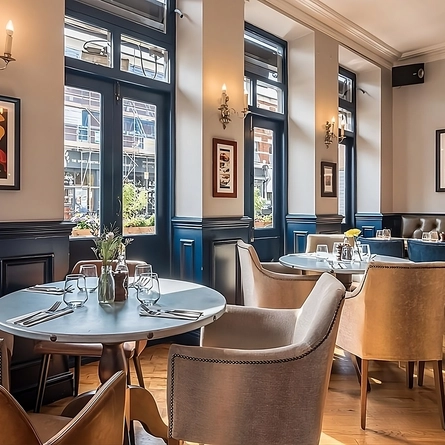 Metro - Durell Arms (Fulham) - The dining area of The Durell Arms