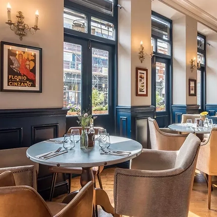 Metro - Durell Arms (Fulham) - The dining area of The Durell Arms