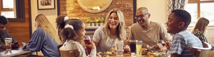 DB_HH_People-Lifestyle_Summer-Family-Meal_2024_004.jpg
