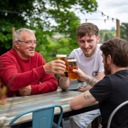 GKP_People_Lifestyle_Beer-Garden-Drinks_2024_003.jpg