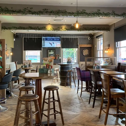 8615 Duke of Monmouth (Oxford) - PS - INTERIOR 01.jpg