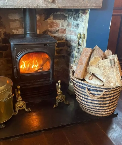 Metro - City Barge (Chiswick) - Pub Fire