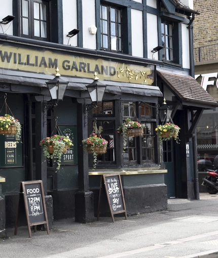 7118_GK_UC_WilliamGarland_Caterham_Pub_2023_31.JPG