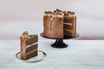 DB_FHI_Packshot_Marz-Attack-Cake_2024.jpg