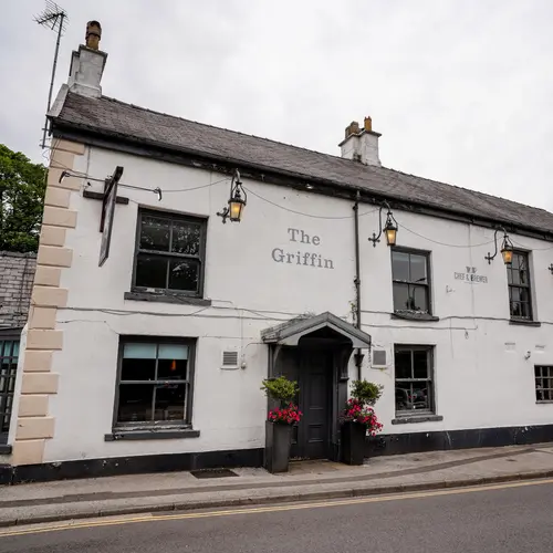 Griffin Pub Restaurant in Bowdon Altrincham