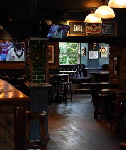 GK Urban Core - 1642 - Molly Malones (St Andrews) 069 .JPG