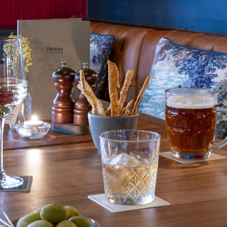 The interior of the Zetland Arms