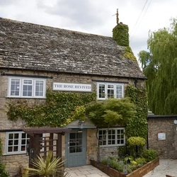 exterior pub and beer garden