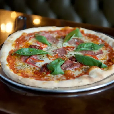 Metro - Actress (East Dulwich) - Pizza