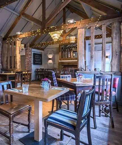 Metro - Red Lion (Grantchester) - The dining area of The Red Lion