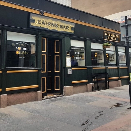 7070 Cairns Bar (Glasgow) - UC - EXTERIOR - INTRO.jpg