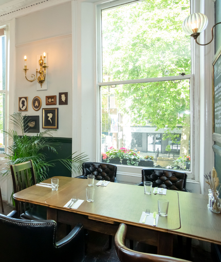 1626_GK_HT_Bunch-Of-Grapes_Brompton_Venue_2024_023.JPG