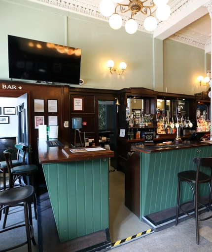 3939_Heritage_PL_Wintergills_Glasgow_Pub_041.jpg.JPG