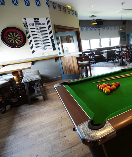 interior pub games