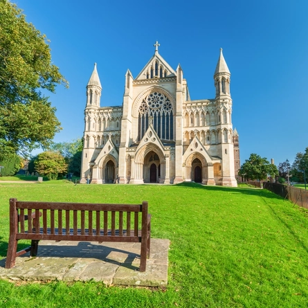 An image of St Albans Cathedral advertising local attractions near to Chef & Brewer venues.