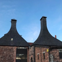 B&B_Belhaven_Brewery_Exterior_2024_12.jpg